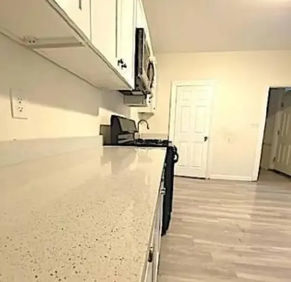 371 Prospect St #1 — Photo 3