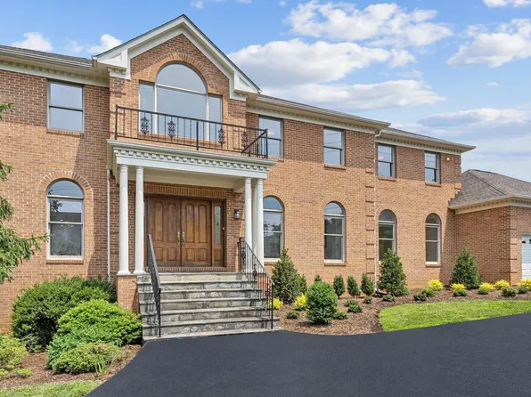 9309 Bells Mill Rd, Potomac, MD 20854