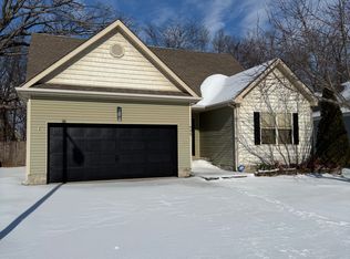 642 Fox Hound Dr, Clarksville, TN 37040