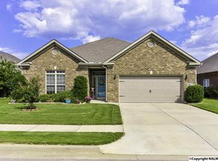 5037 Valley Cove Dr SE, Owens Cross Roads, AL 35763