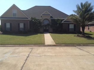 245 Masters Point Ct, Slidell, LA 70458