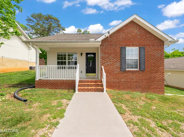 1750 Watauga St, Sevierville, TN 37876