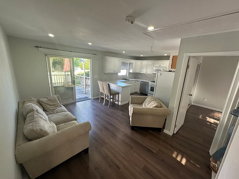 55 Grand Blvd #2 — Photo 5