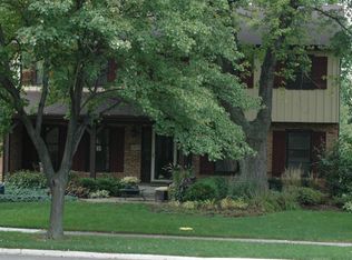 1319 Brush Hill Cir, Naperville, IL 60540