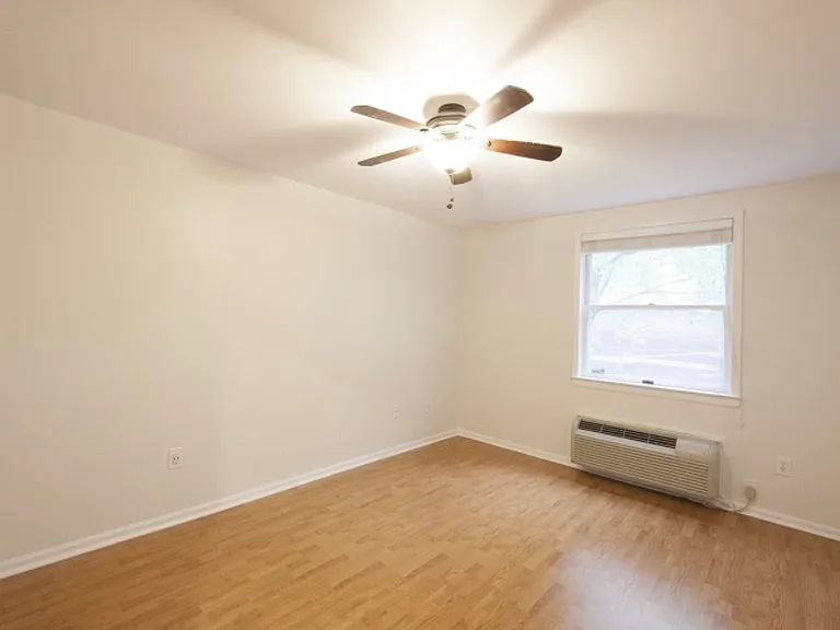 50 Pine St #315 — Photo 9