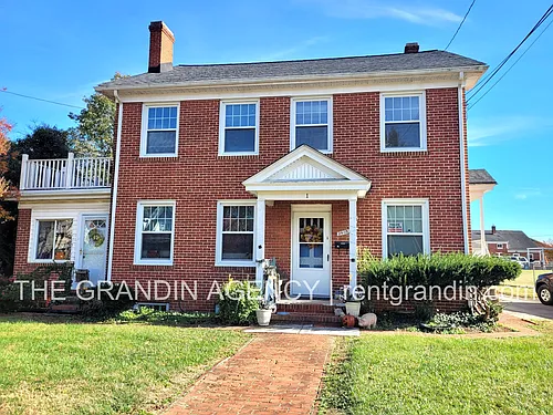 2803 Burton Ave NW #2 Photo 1