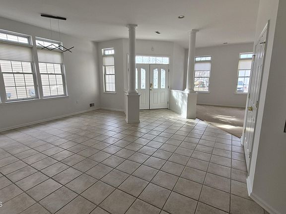 2nd image of 6 Saint Andrews Road