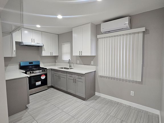3rd image of 7365 Emily Ln #18