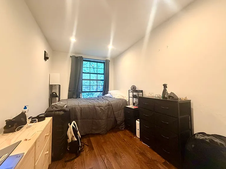 63 Whipple St #3L — Photo 5