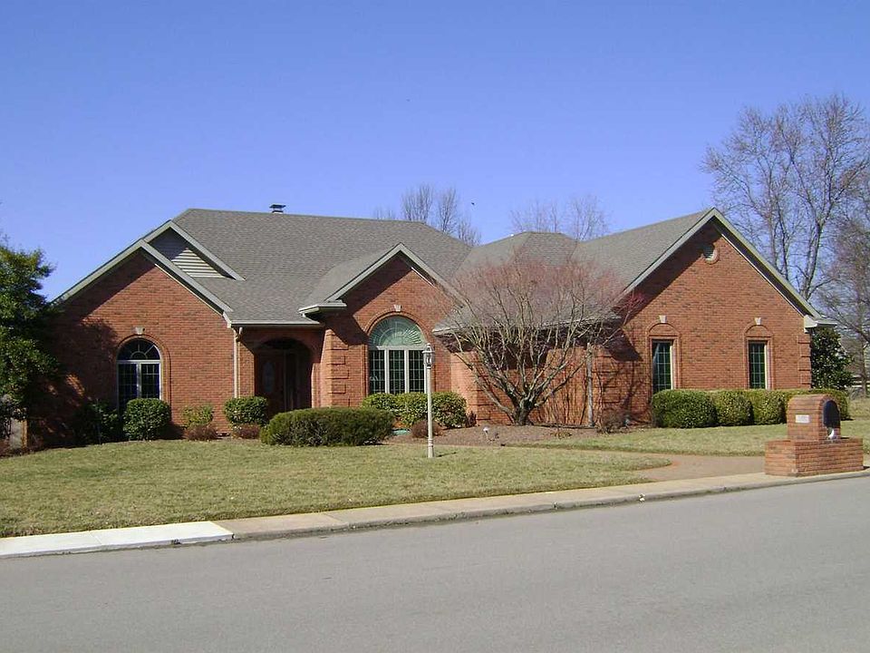 1st image of 3211 Brookfield Dr