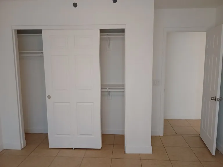8529 W San Mateo Dr #1 — Photo 10