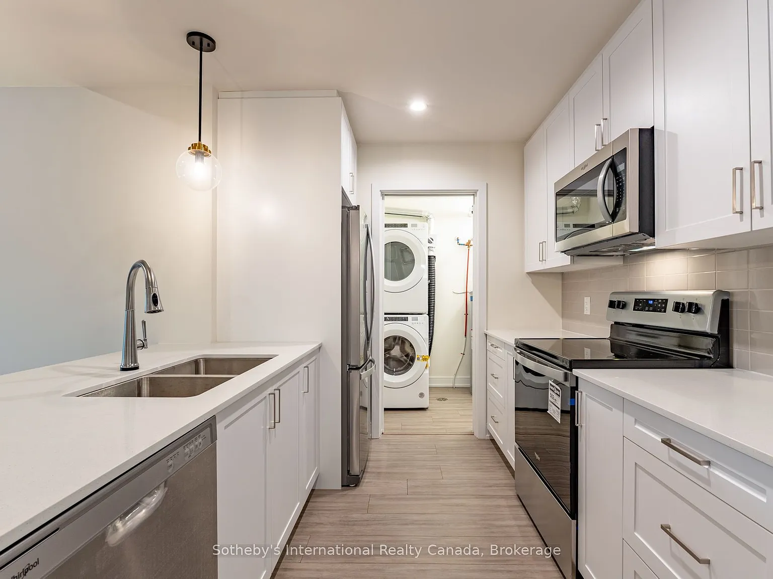 2 bed, $2,450 — Photo 3