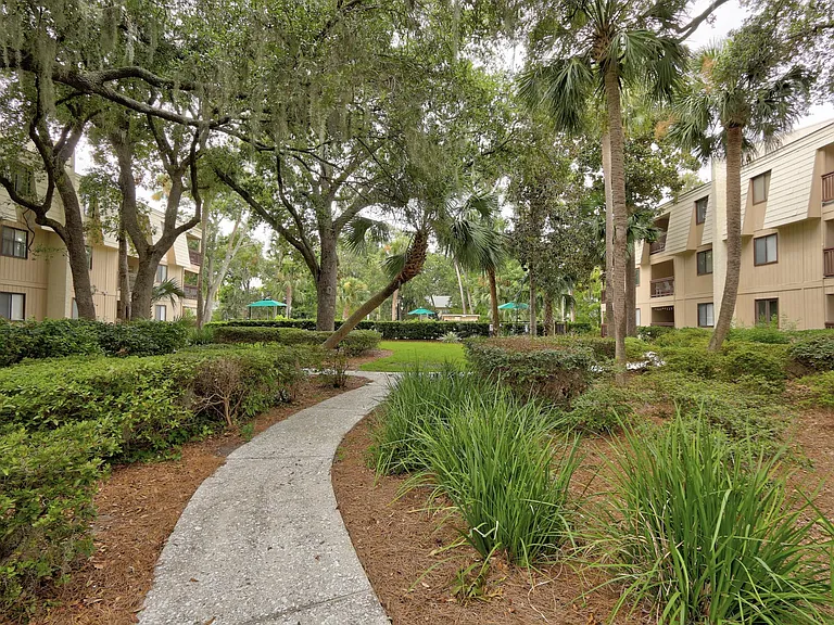 21 Lagoon Rd #A2B — Photo 34