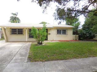 1961 NW 66th Ave, Hollywood, FL 33024