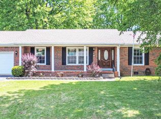 140 Jessamine Dr, Paducah, KY 42001