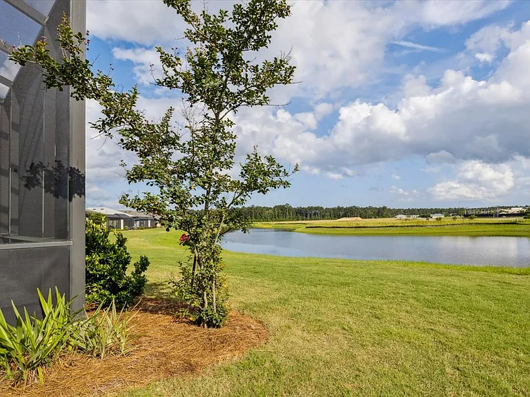 220 Landshark Blvd — Photo 44