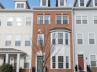 5812 Duncan Dr, Ellicott City, MD 21043