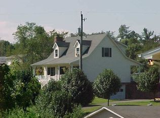 17856 Fisherman Dr, Abingdon, VA 24210