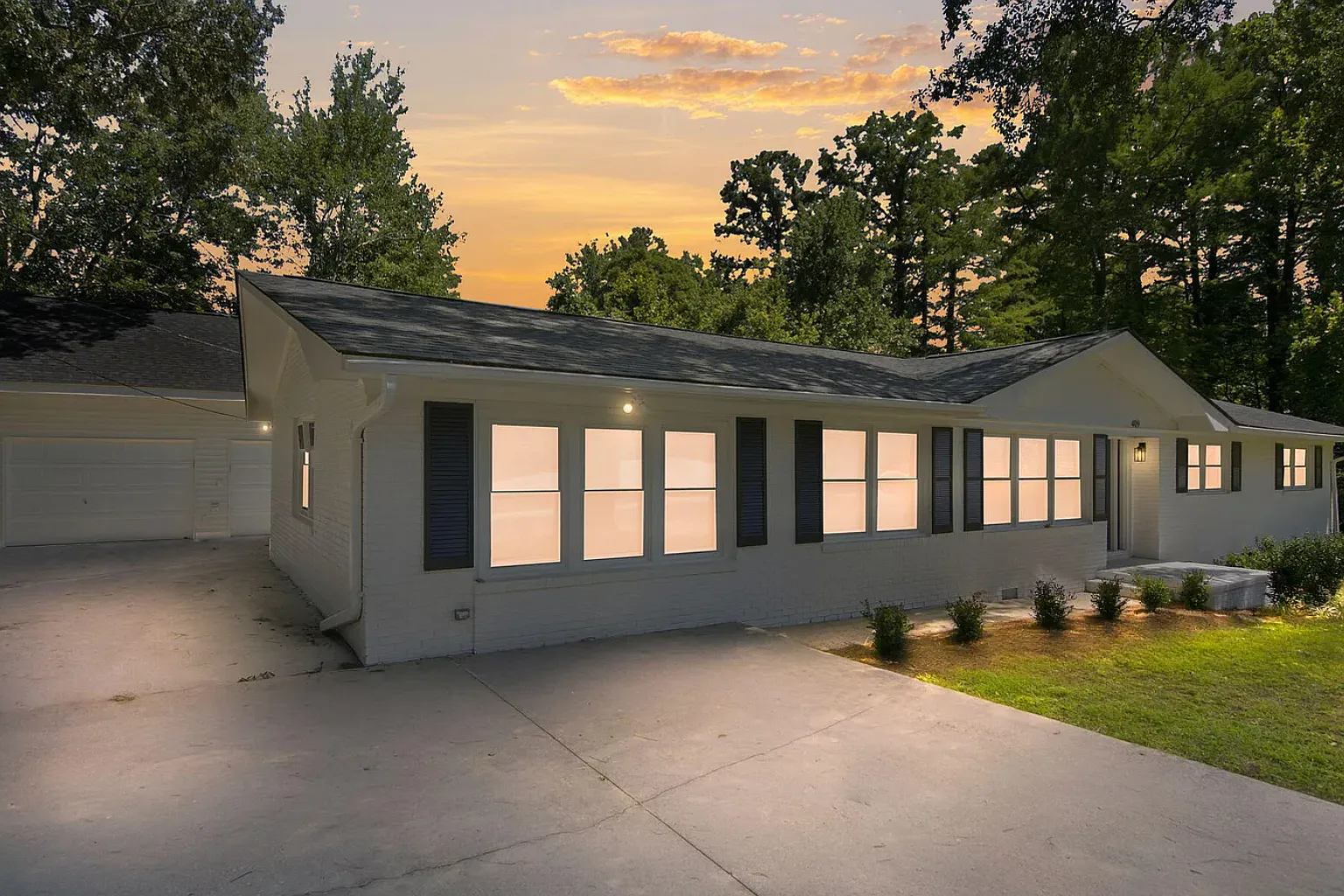 3 bed, 1250 sqft, $2,650 — Photo 1