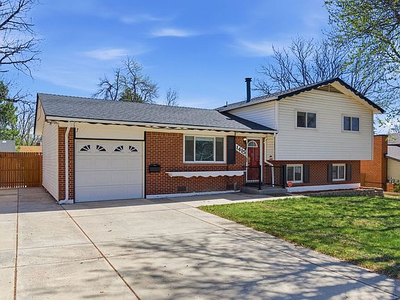 2nd image of 1415 Holmes Dr