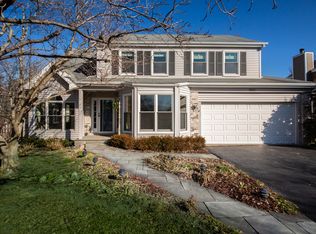 1023 Glenwood Ln, Glenview, IL 60025