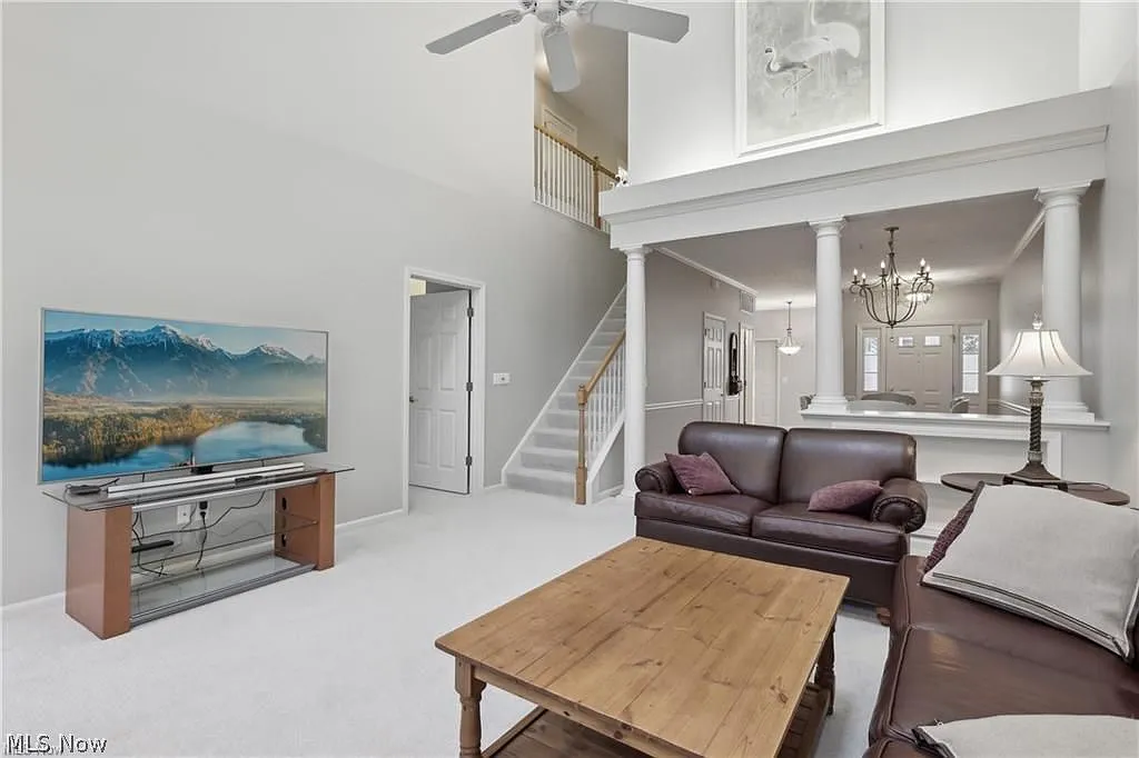 3 bed, 2.5 bath, 1819 sqft, $3,500 — Photo 3
