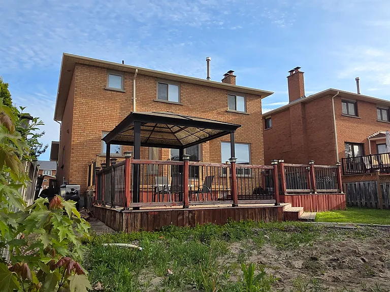 59 Foxhill Dr — Photo 45