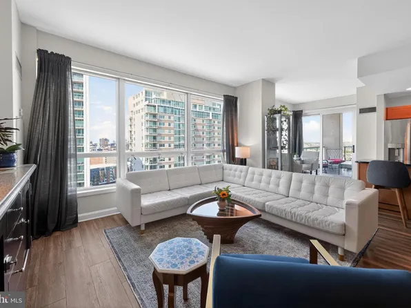 901 N Penn St Unit R1604, Philadelphia, PA 19123