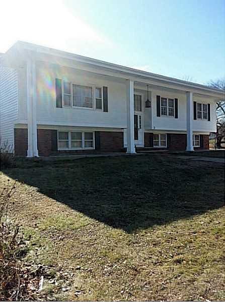 1st image of 279 Simmonsville Ave