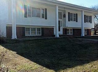 279 Simmonsville Ave, Johnston, RI 02919