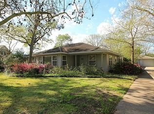 753 Sue Barnett Dr, Houston, TX 77018