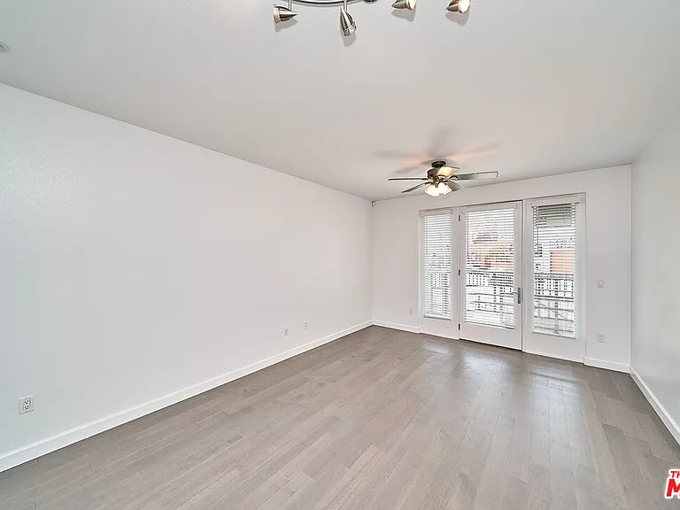 629 Traction Ave #103 — Photo 7