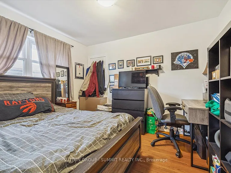 9 Grenadier Dr #UPPER — Photo 13