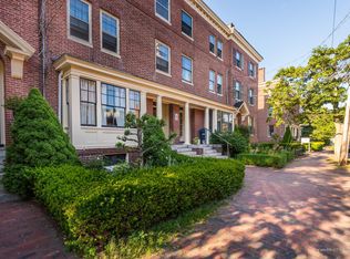25 West St, Portland, ME 04102