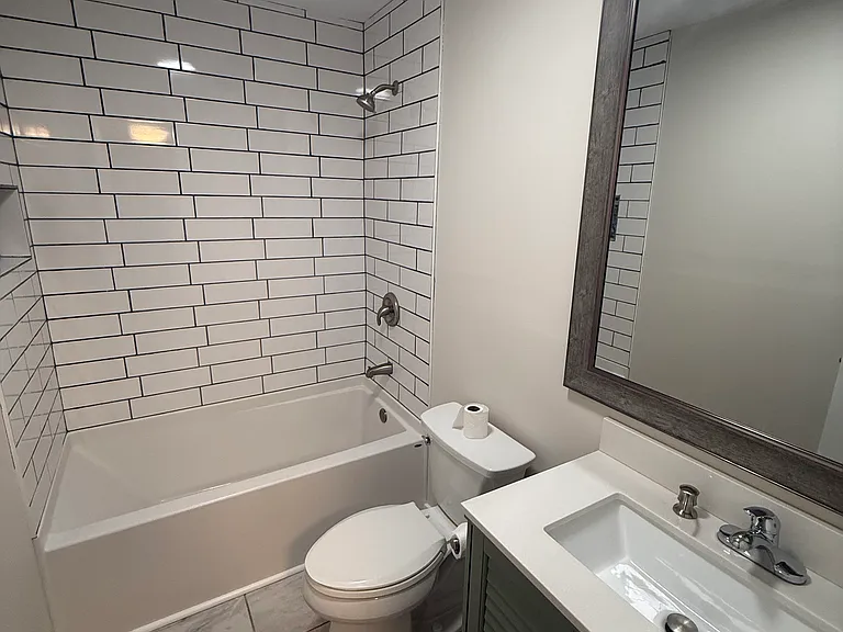 300 Macgregor Dr — Photo 10