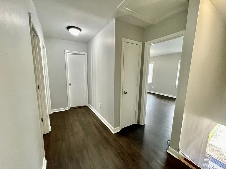 3401 Chalfont Dr — Photo 6