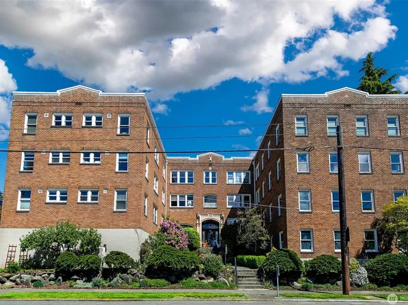 220 W Olympic Place #309, Seattle, WA 98119