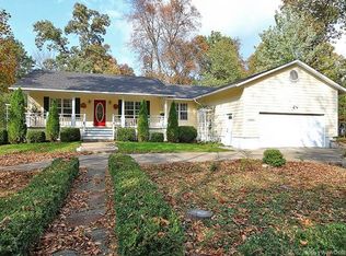 4907 Gillespie Rd, Farmington, MO 63640