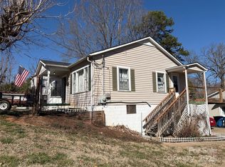 309 30th St SW, Hickory, NC 28602