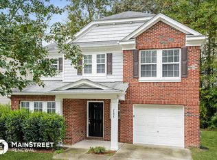 2655 Pebble Meadow Ln, Raleigh, NC 27610