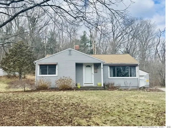 28 Mountain Road, Mansfield, CT 06250