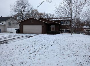 5987 Egg Lake Rd N, Hugo, MN 55038