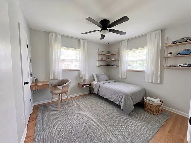 10325 Lookaway Dr — Photo 9