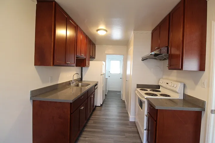 815 Central Ave #B — Photo 10