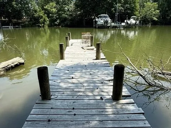 17248 Gum Landing Rd, Saint Inigoes, MD 20684