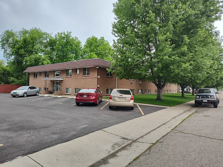 744 Baker St #6 — Photo 1