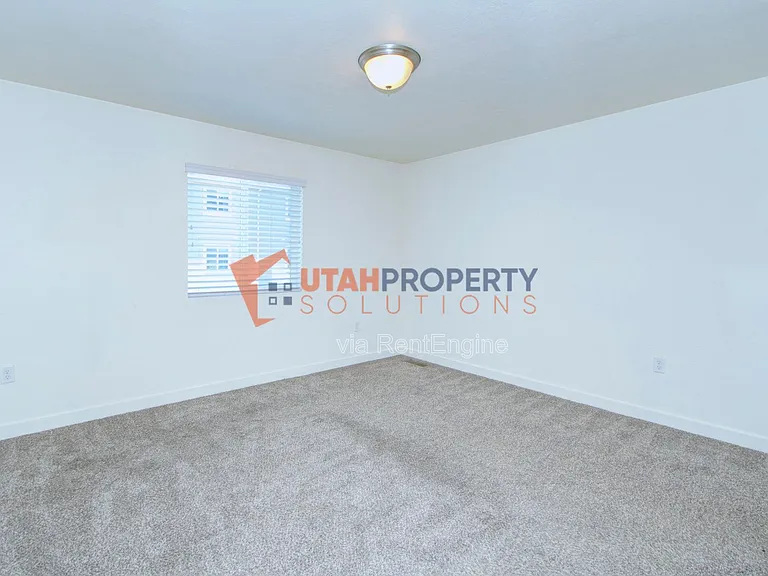 8172 N Broken Spoke Ln — Photo 6