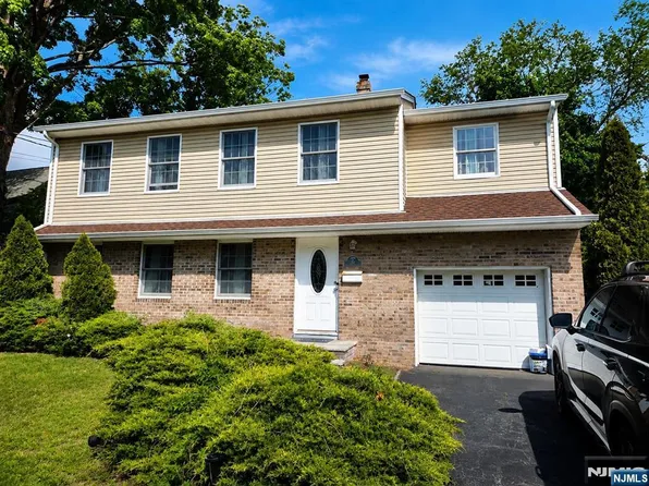 361 Walthery Ave, Ridgewood, NJ 07450