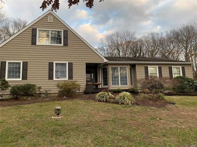 9 Pentagon Ct, Huntington Station, NY, 11746