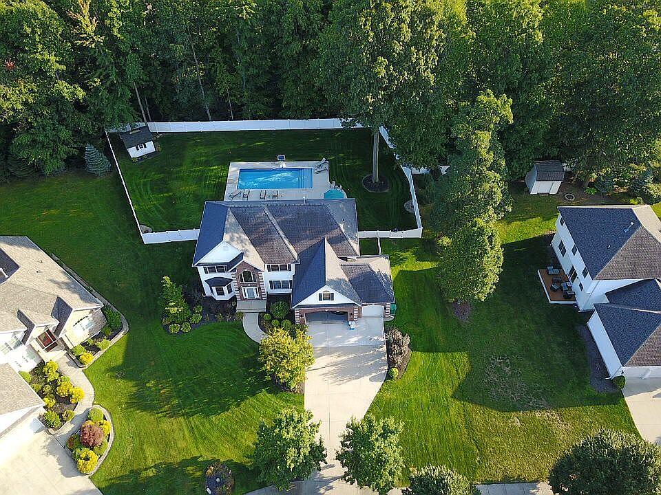 1/2 Acre lot with fence